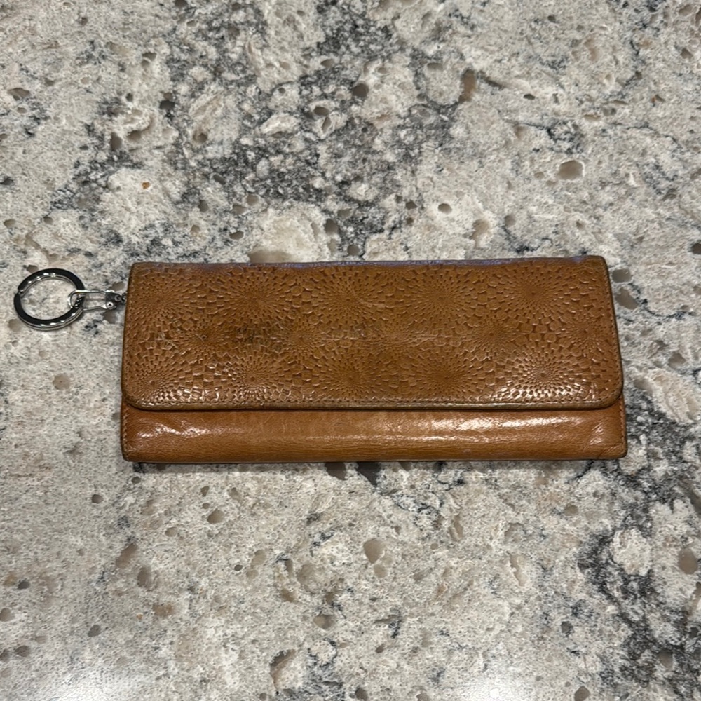 HOBO Tan Leather Wallet with Chevron Interior